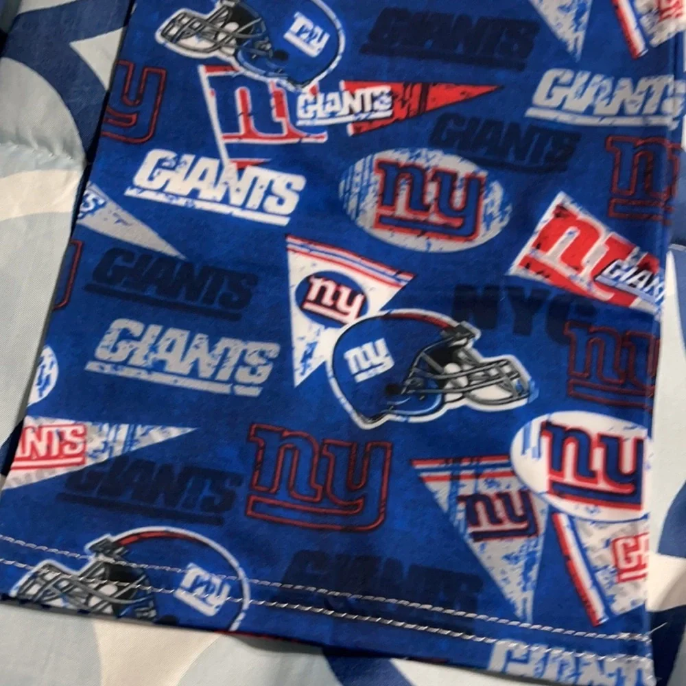 New NY Giants neck gaiter